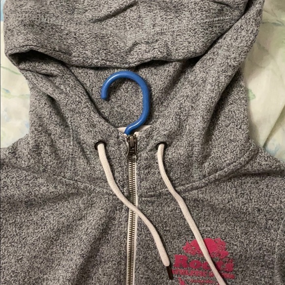 ROOTS zip up sweater - Picture 3 of 3